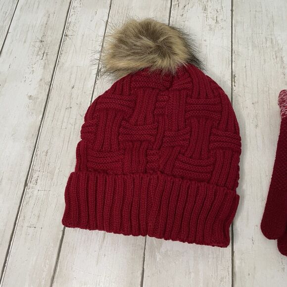 Britt’s Knits Plush Lined Knit Hat W/Faux Fur Pom & Matching Glove Set R… - Picture 8 of 9